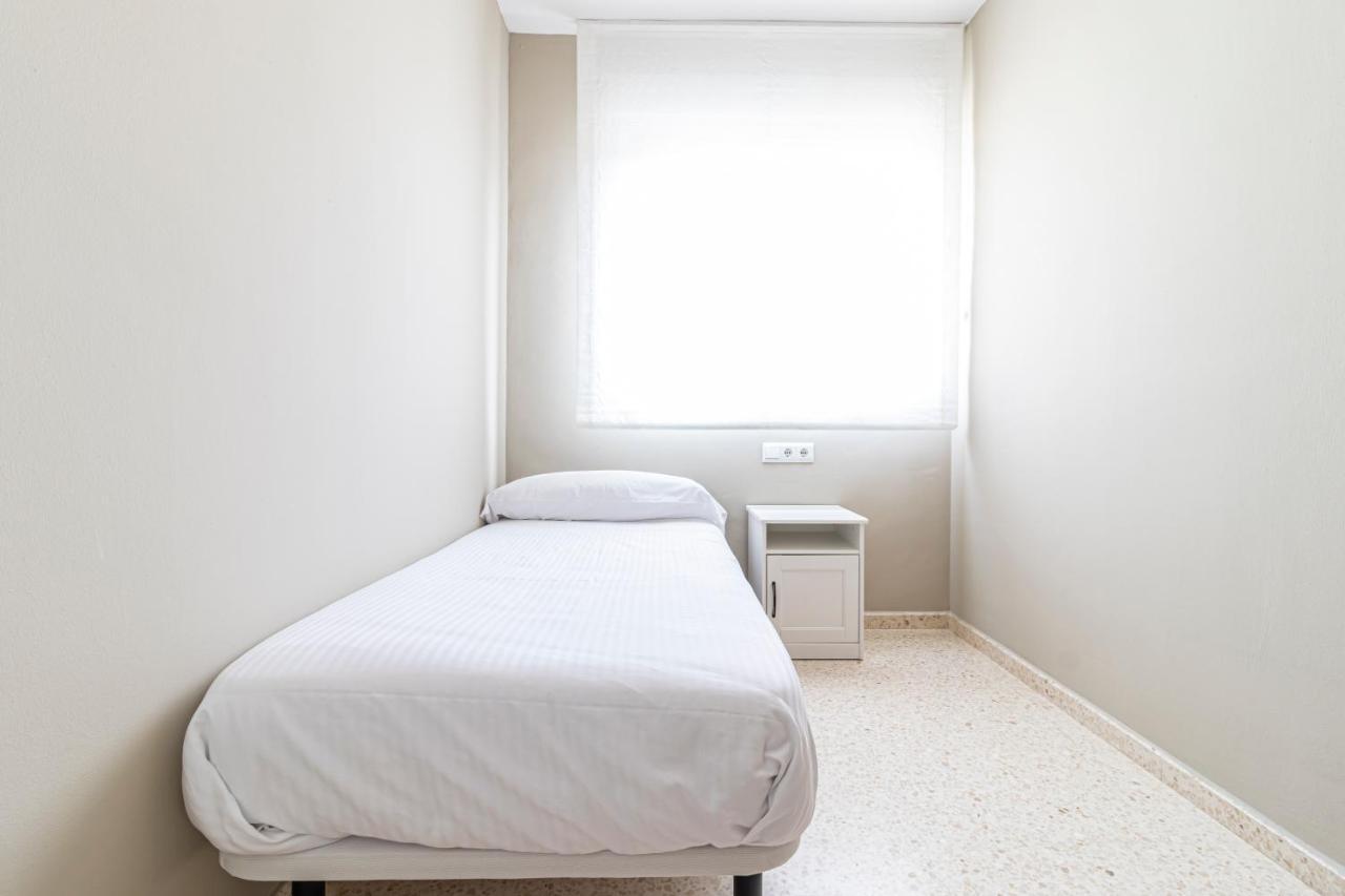 Allo Apartments Europa I Parking Piscina Padel 3 Habitaciones جيريز المظهر الخارجي الصورة