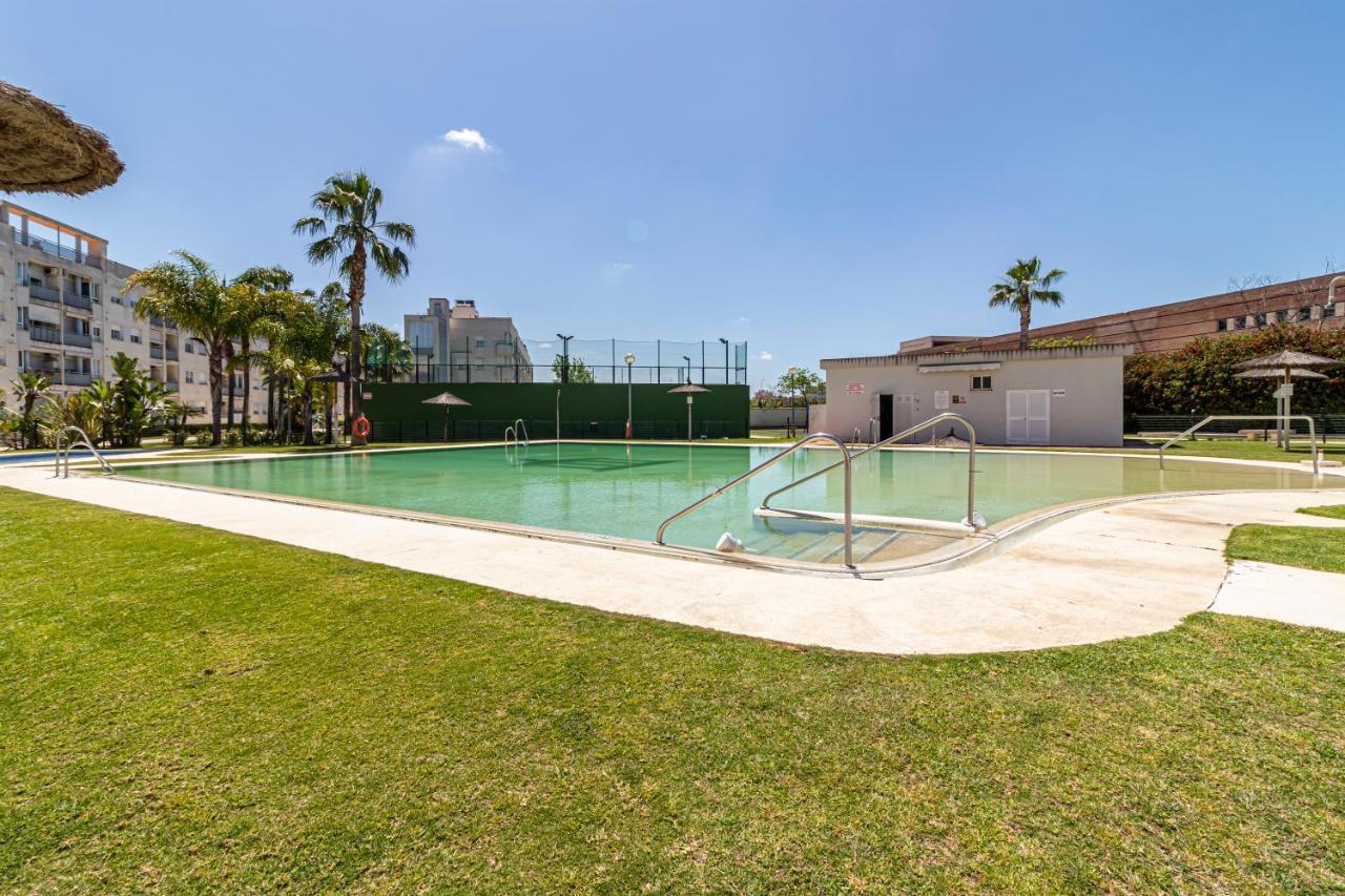 Allo Apartments Europa I Parking Piscina Padel 3 Habitaciones جيريز المظهر الخارجي الصورة